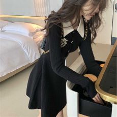 批发黑色长袖针织<b class='q'>连衣裙</b>女秋冬新款学院风<b class='q'>娃娃</b>领打底毛衣裙