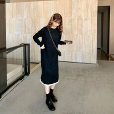 批发针织连衣裙女秋冬赫本风小黑裙内搭过膝<b class='q'>中长款</b>打底毛衣裙子