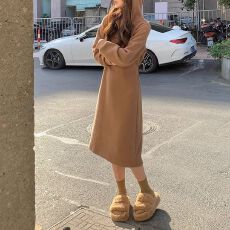 批发连帽连衣裙女2026秋冬<b class='q'>中长款</b>打底针织裙内搭外穿卫衣裙子