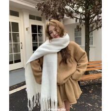 批发美拉德穿搭套装<b class='q'>女</b>秋冬新款韩系复古长袖<b class='q'>针织</b><b class='q'>开衫</b>半身短裙两件套装