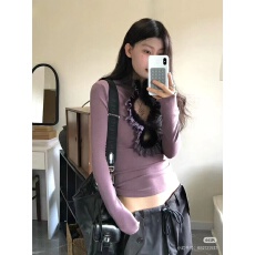 批发withsonnet紫色真毛领拼接蕾丝花边紧身棉混纺打底衫保暖小上衣