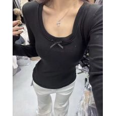 批发2025冬新款韩系蝴蝶结U领长袖磨毛T恤女<b class='q'>修身</b>短款垫肩上衣女