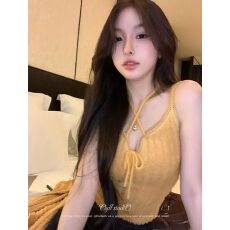 批发OYFF凡凡【糯叽叽】水貂绒喇叭袖排扣针织开衫女系带吊带<b class='q'>背心</b><b class='q'>套</b>装