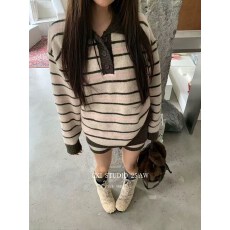 批发十三行正版2025冬季新款韩版时尚百搭ins翻领条纹针织衫+<b class='q'>短裤</b>套装