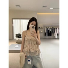 批发十三行2026春夏新款韩系显瘦百搭外穿可调节V领碎花<b class='q'>吊带</b><b class='q'>背心</b>女