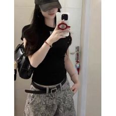 批发2026夏季新款美式小众正肩<b class='q'>t</b>恤女显瘦百搭简约印花短袖上衣<b class='q'>T</b>恤女潮