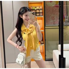 批发韩系POLO领针织无袖刺绣背心女夏学院风修身显瘦别致<b class='q'>短袖</b><b class='q'>t</b><b class='q'>恤</b>上衣