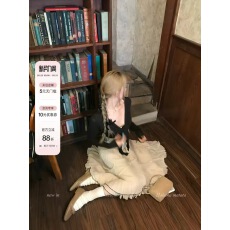 批发8uioio '威尼斯影像'卡其色气质半身裙女春季新款宽松蓬蓬a字裙子