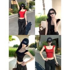 批发红色链条露背吊带无袖背心女夏季设计感绝美修身短款性感辣妹<b class='q'>上衣</b>