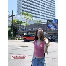 批发黄只只zzpalette 人生辣tee 刚需好穿！短款修身正肩显瘦v领T恤