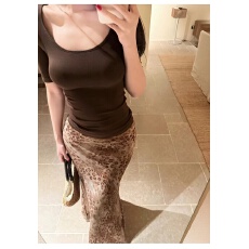 批发Laareetoo 天丝羊毛大U领<b class='q'>中袖</b>T恤女夏季百搭高弹针织上衣修身显瘦