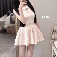 批发LXYG 辣妹交叉挂脖粉色针织<b class='q'>连衣裙</b>女收腰显瘦小个子a字<b class='q'>蓬蓬裙</b>短款