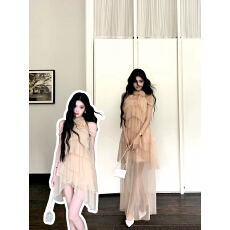 批发新品85折「裸色芭蕾 · 网纱<b class='q'>套装</b>」Barb Chill荷叶边挂脖云纱上衣