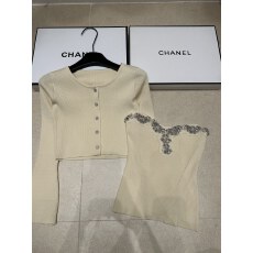 批发2026早春新款烫钻熟女风针织开衫+抹胸内衣2件套