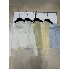 温柔风春夏新款针织V领薄款开衫+吊带背心立体金属两件套百搭上衣