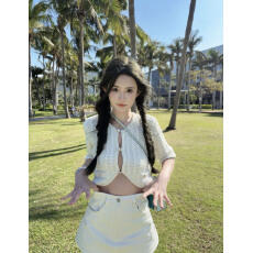 批发2026夏季新款v领粗线针织短袖开衫五分袖设计短款修身显瘦女上衣