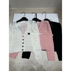 批发26早春新款v领开衫长袖轻熟风镂空设计感舒适日常穿搭百搭显瘦女