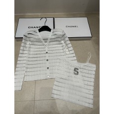 批发早秋<b class='q'>针织</b><b class='q'>开衫</b>+吊带背心薄款满身烫钻条纹镂空韩系简约修身女上衣