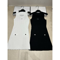 批发26夏季新款U领毛针织背心植绒刺绣简约设计感镂空显瘦通勤女上衣