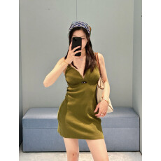 批发26夏季新款毛针织吊带背心字母贴布简约修身设计感镂空显瘦女上衣