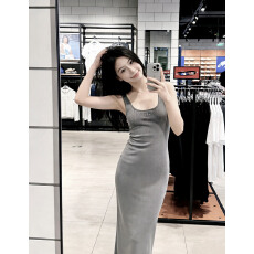 批发2026夏季U领吊带背心连衣裙露背性感修身简约开叉软糯舒适长裙女