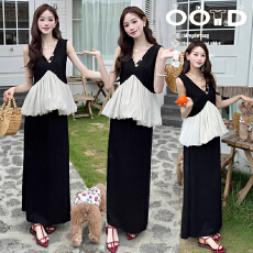 批发孕妇装春夏新款休闲时尚套装黑白拼接背心+高腰半身裙两件套