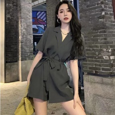 批发欧韩时尚宽松设计西装<b class='q'>连体</b><b class='q'>短裤</b>女夏季薄款高腰宽松西装阔腿裤裙女