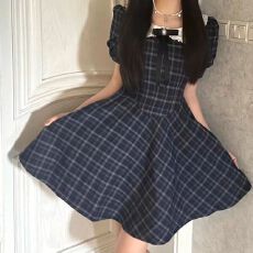 批发欧韩夏季新款学院<b class='q'>风格</b>纹少女感连衣裙女甜美减龄小个子娃娃领A字