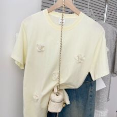 批发实拍 21支210g精梳纯棉夏季立体<b class='q'>花朵</b>短袖纯棉<b class='q'>t</b><b class='q'>恤</b>女大码设计感上衣