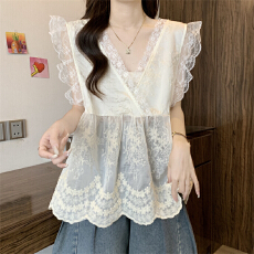 批发实拍实价 夏季蕾丝拼接法式v领小飞袖<b class='q'>背心</b>女宽松荷叶边百搭上衣