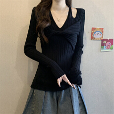 批发实拍实价 秋冬新款韩系优雅气质V领挂脖扭结假两件百搭时尚<b class='q'>针织</b>衫