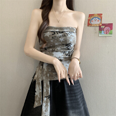 批发实拍实价 美式辣妹不规则涂鸦印花抹胸<b class='q'>背心</b>女一字肩修身显瘦短款
