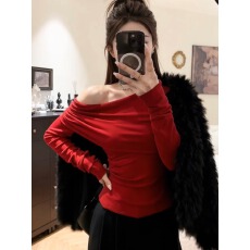 批发圣诞红色斜肩露肩长袖T恤女秋冬修身褶皱打底衫内搭显瘦新年上衣