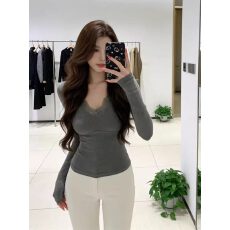 批发实价秋冬季<b class='q'>蕾丝</b>v领打底衫女内搭短款上衣修身显瘦加绒保暖<b class='q'>T</b><b class='q'>恤</b>