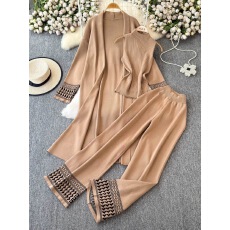 批发冬季新款宽松针织套装女中长款披肩开衫毛衣高领背心三件套阔腿裤