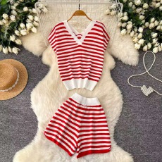 批发纯欲风条纹针织修身型两件套女夏季修身显瘦背心短<b class='q'>裤</b><b class='q'>套装</b>通勤风