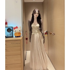 批发度假风甜美套装女<b class='q'>蕾丝</b>吊带针织开衫网纱<b class='q'>半身裙</b>巨好看的春季三件套