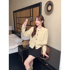 批发韩系气质穿搭一整套秋冬季<b class='q'>女</b>装慵懒风v领<b class='q'>毛衣</b>针织包臀短裙两件套
