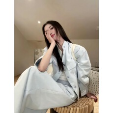 批发韩系高级小清新蓝色套装2026春季<b class='q'>新款</b>百搭短款外套+高腰阔腿裤潮