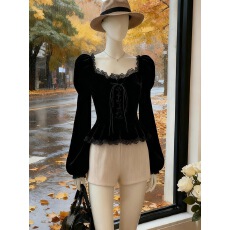 批发法式赫本风黑色蕾丝花边泡泡袖丝绒上衣25<b class='q'>冬</b>女装显瘦内搭气质小衫