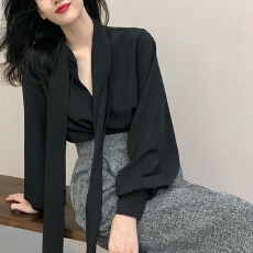 批发春秋<b class='q'>新款</b>法式复古黑色长袖衬衫女装设计感小众高级感气质飘带上衣