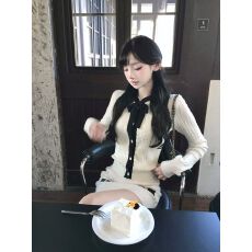 批发2025秋冬新款小香风AW针织套装女蝴蝶结系带毛衣外套半身裙两件套