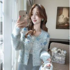 批发2025法式复古秋冬新款花朵森系慵懒马海毛针织开衫<b class='q'>外套</b>毛衣女外搭