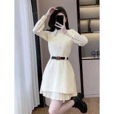 批发赫本风气质收腰针织<b class='q'>连衣裙</b>女秋冬2025新款小个子两件套短裙送腰带