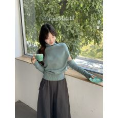 批发韩系薄荷绿半高领蝙蝠袖<b class='q'>针织</b>衫女秋冬设计感慵懒毛衣内搭打底<b class='q'>上衣</b>