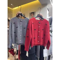 批发春秋冬季新款氛围感韩系蝴蝶结单排扣毛衣外套女小个子<b class='q'>针织</b>开衫