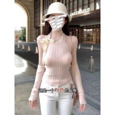 项天鹅er 针织挂脖上衣女2025冬季新款性感露背内搭上衣打底背心