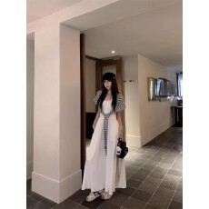 批发2026夏季新款慵懒风收腰显瘦百搭气质吊带连衣裙+针织披肩两件套