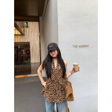 批发ONEXH2026年春夏新款时髦精小众复古豹纹吊带上衣女宽松韩系上衣