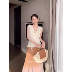 批发法式轻熟风气质减龄荡领飘带设计感修身显瘦百搭洋气无袖上衣女